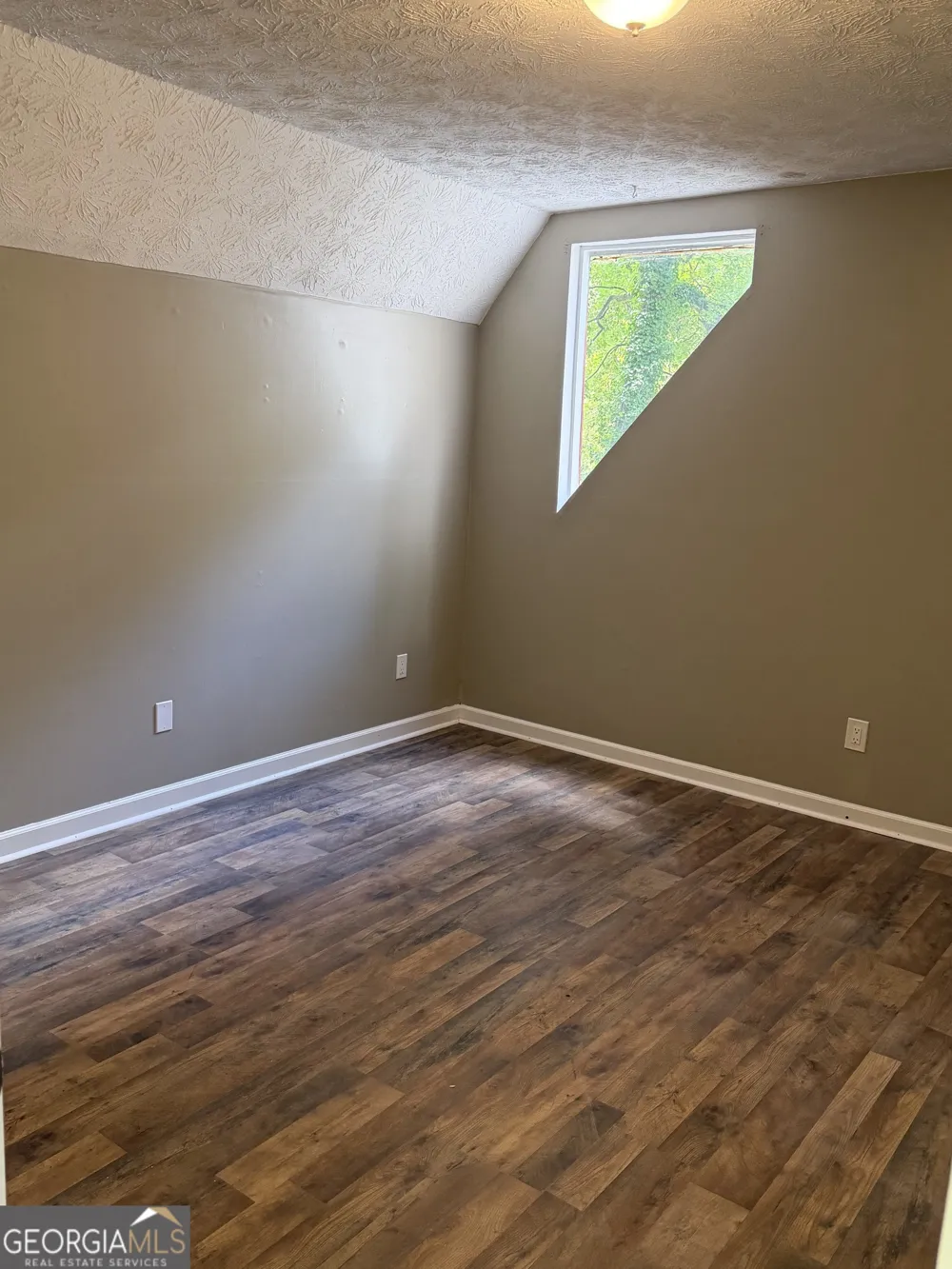 1116 Aspen Log PL Austell, GA 30168