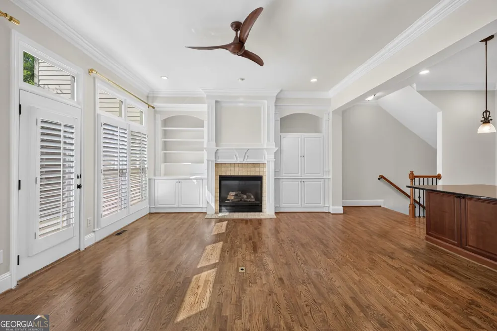 1012 Merrivale Chase Roswell, GA 30075