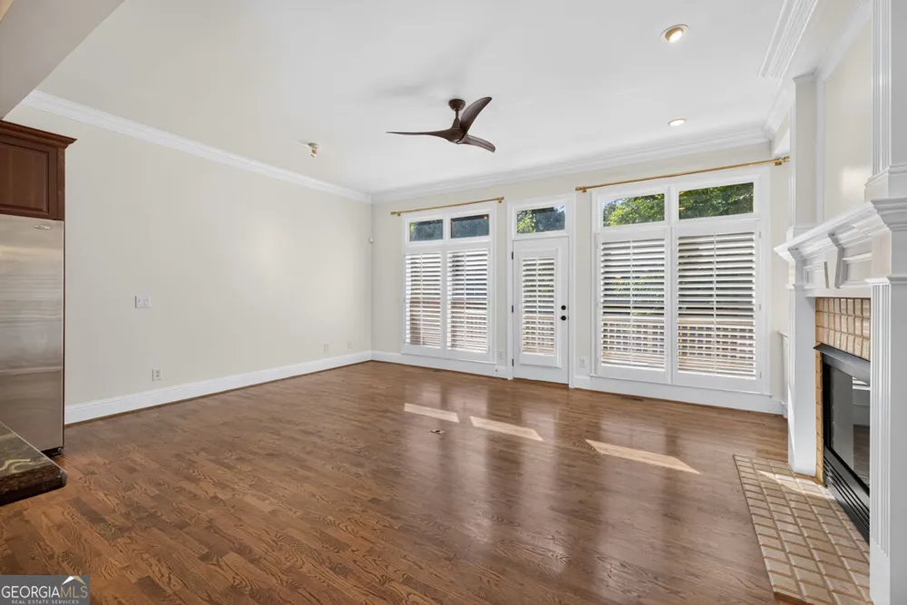 1012 Merrivale Chase Roswell, GA 30075