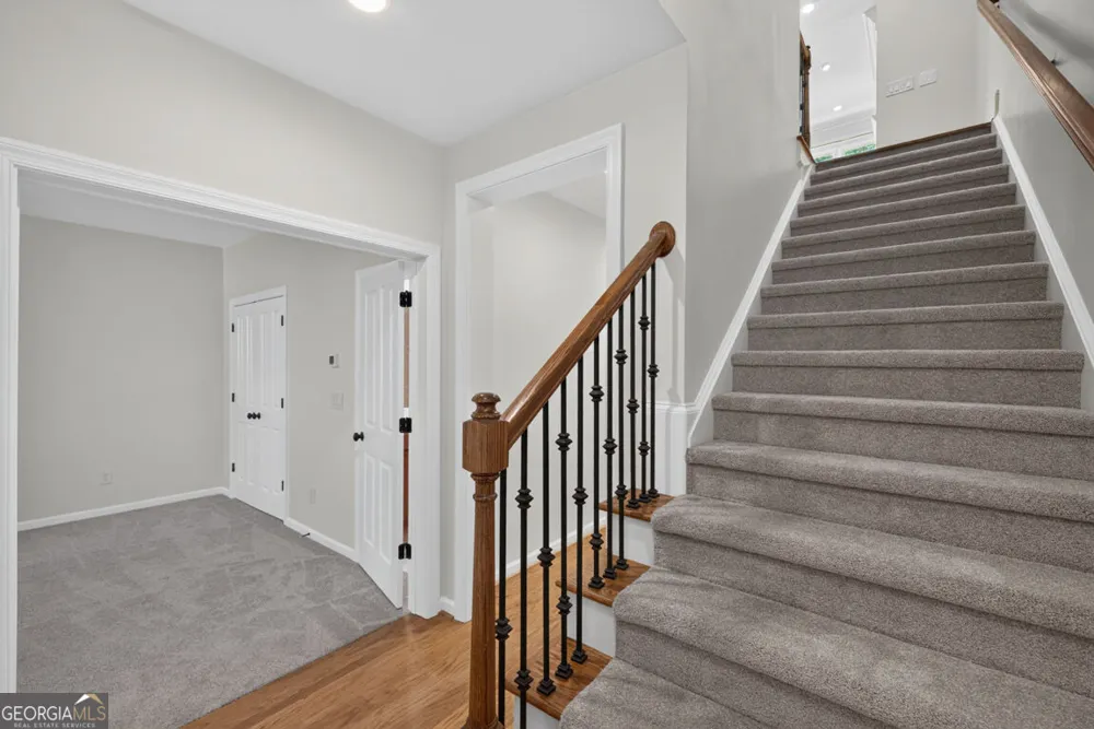 1012 Merrivale Chase Roswell, GA 30075