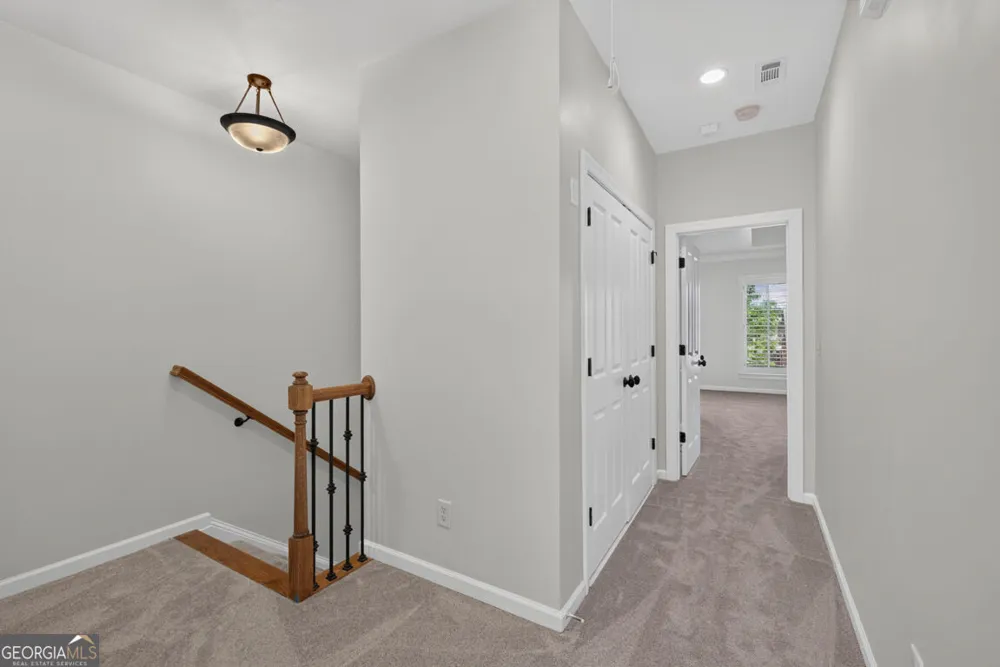 1012 Merrivale Chase Roswell, GA 30075