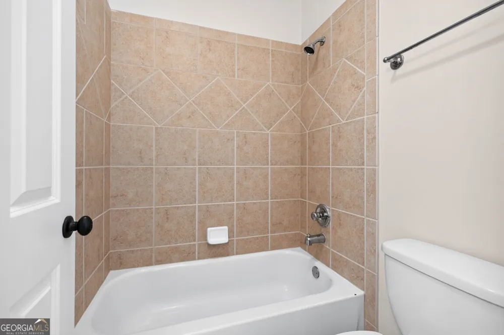 1012 Merrivale Chase Roswell, GA 30075