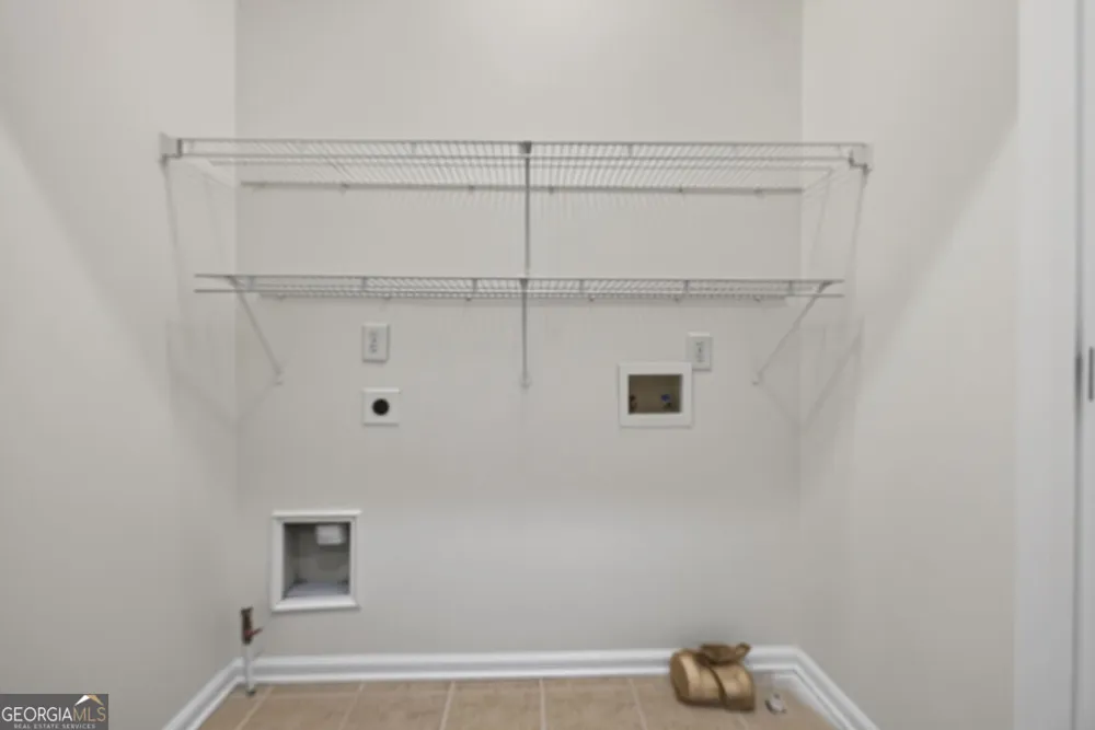 1012 Merrivale Chase Roswell, GA 30075