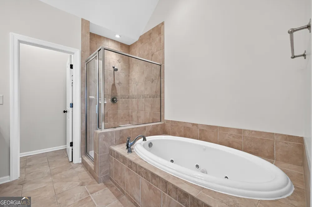 1012 Merrivale Chase Roswell, GA 30075