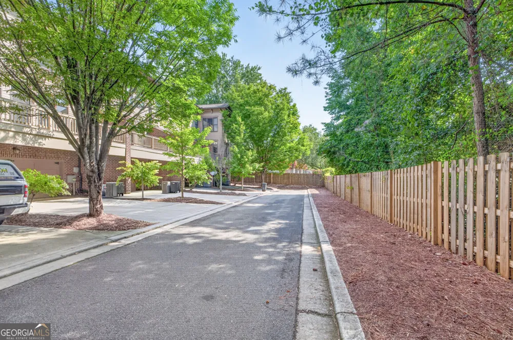 1012 Merrivale Chase Roswell, GA 30075
