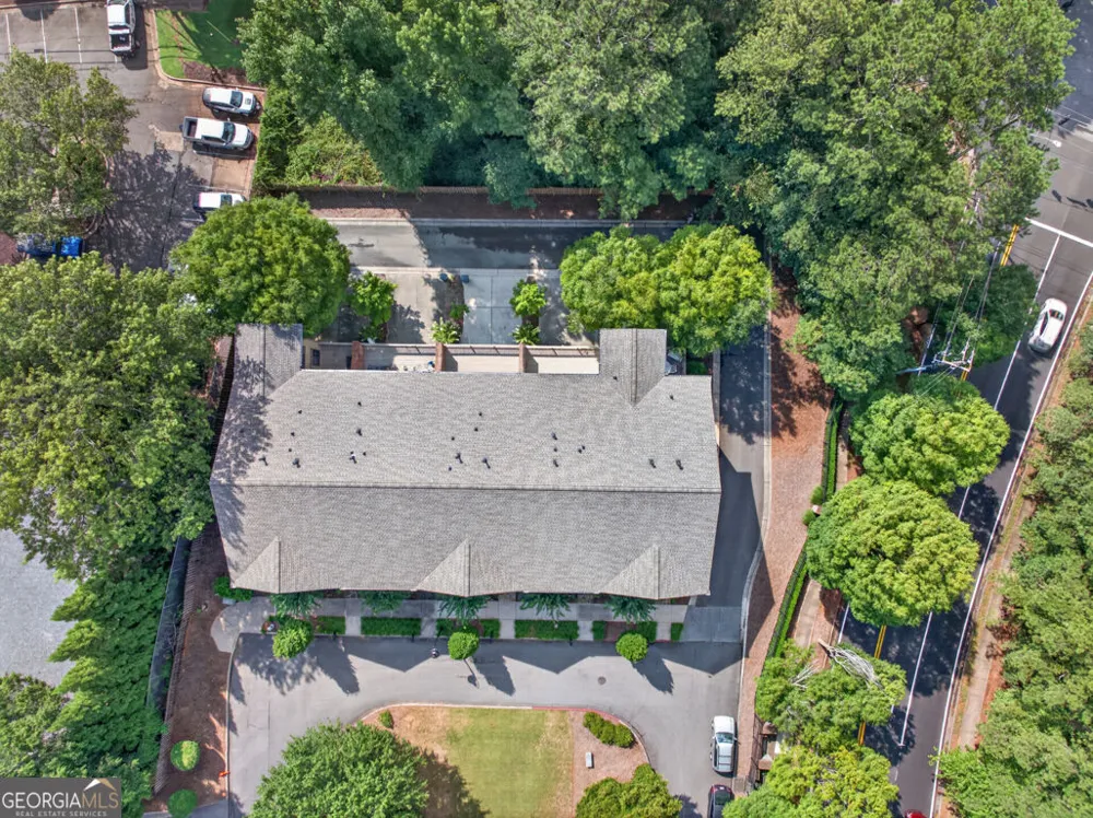 1012 Merrivale Chase Roswell, GA 30075