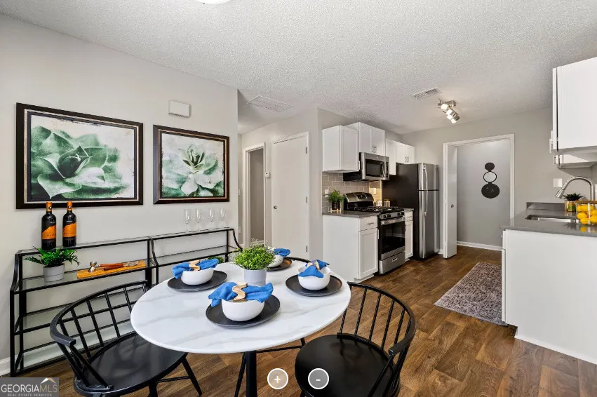 8085 Adair LN Sandy Springs, GA 30350