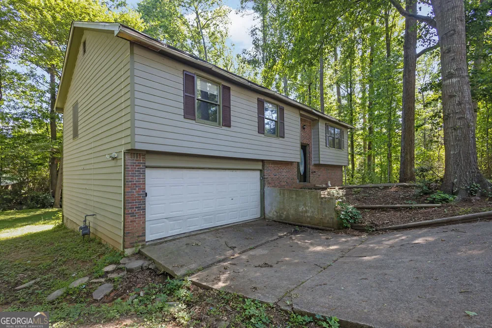 3189 Glen Hollow DR Rex, GA 30273