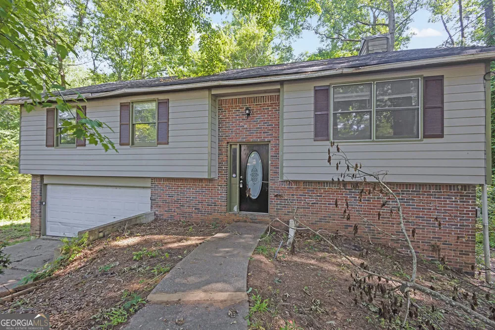 3189 Glen Hollow DR Rex, GA 30273