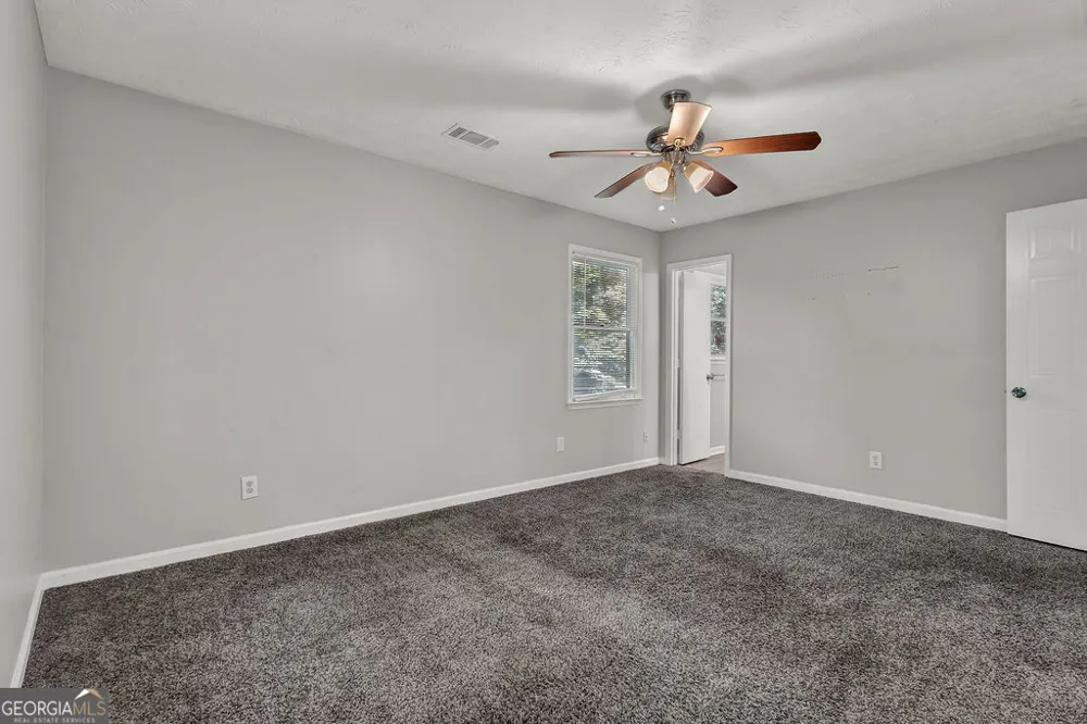 3189 Glen Hollow DR Rex, GA 30273