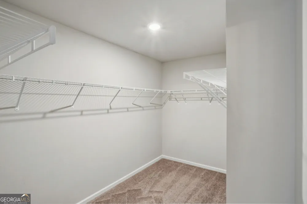 2099 Easterwood TER Decatur, GA 30032