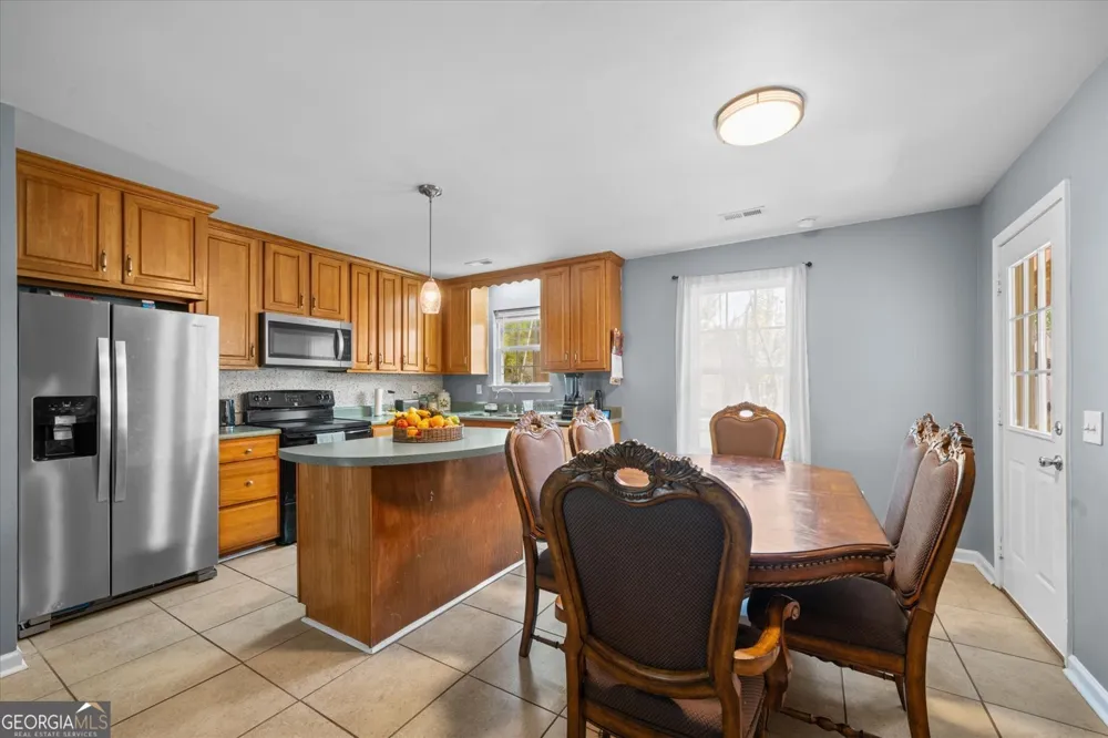 171 Bear Den CT Dalton, GA 30721