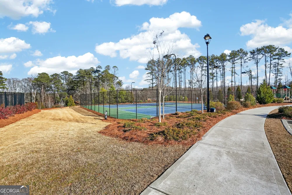 930 Sly Fox RUN Fairburn, GA 30213