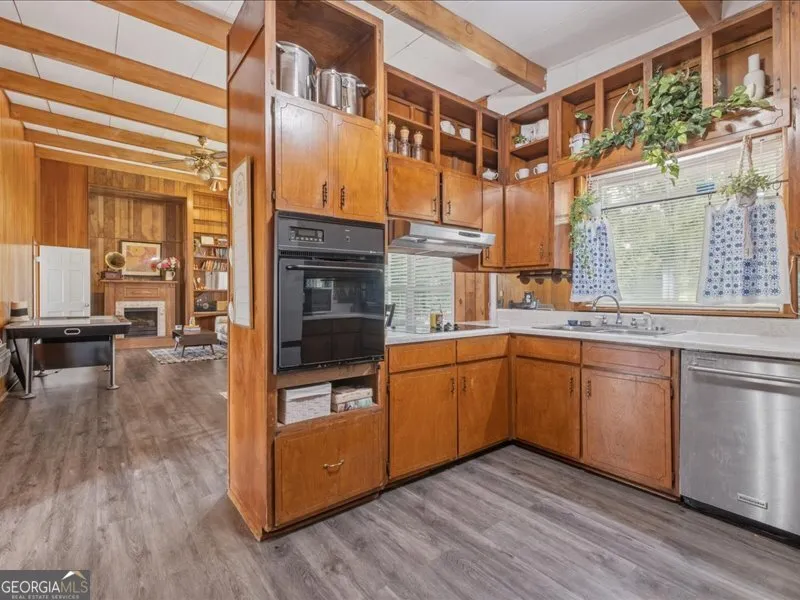 1960 County Road 102 Cedar Bluff, AL 35959