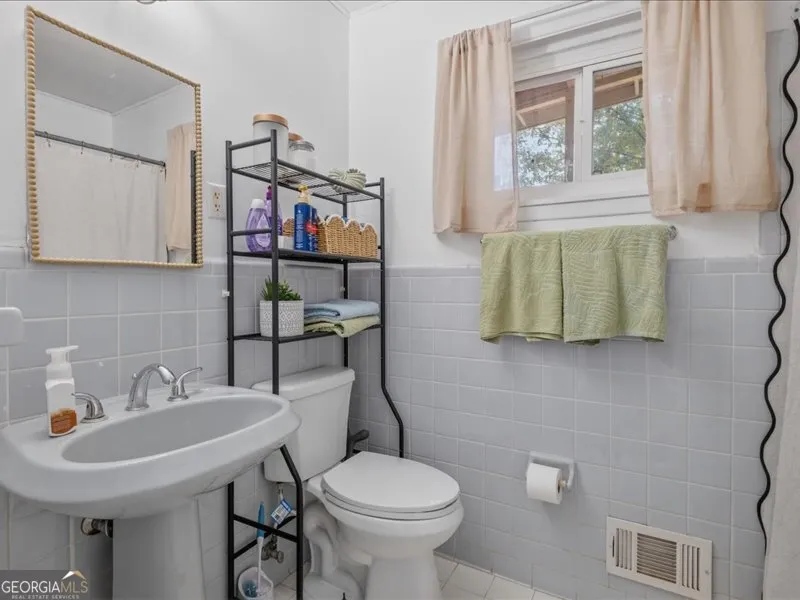 1960 County Road 102 Cedar Bluff, AL 35959