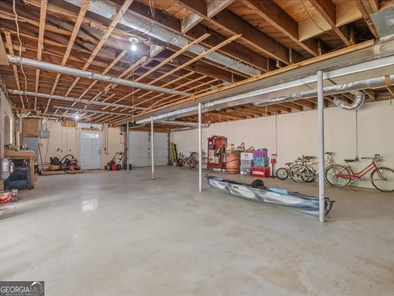 1960 County Road 102 Cedar Bluff, AL 35959