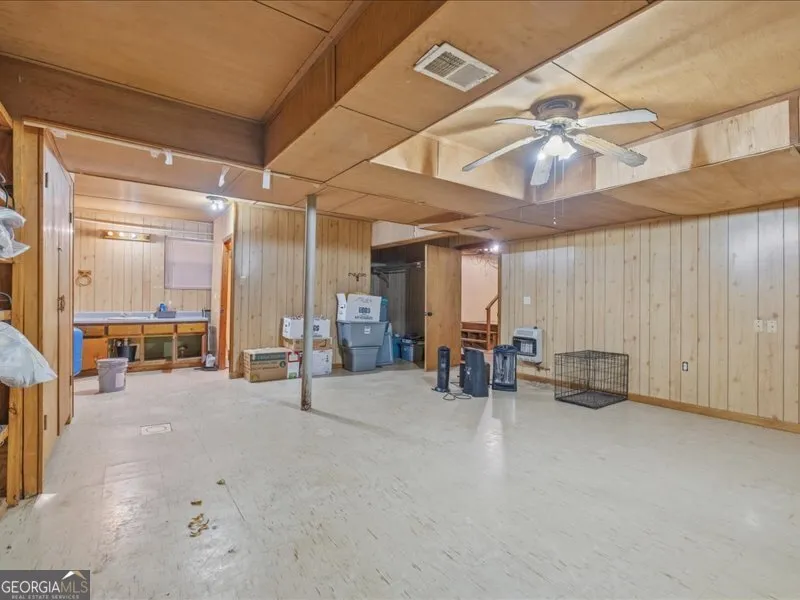 1960 County Road 102 Cedar Bluff, AL 35959