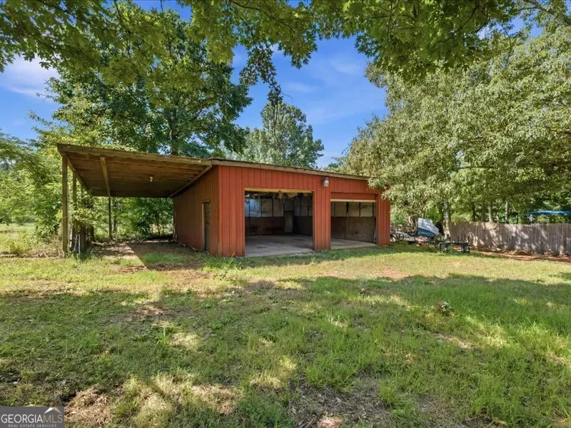 1960 County Road 102 Cedar Bluff, AL 35959