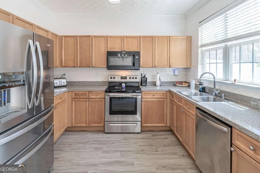 4834 Zephyr Cove PL Flowery Branch, GA 30542