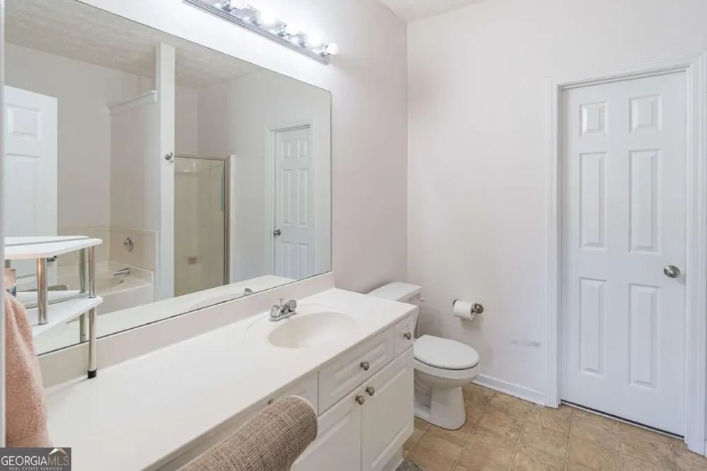 4834 Zephyr Cove PL Flowery Branch, GA 30542