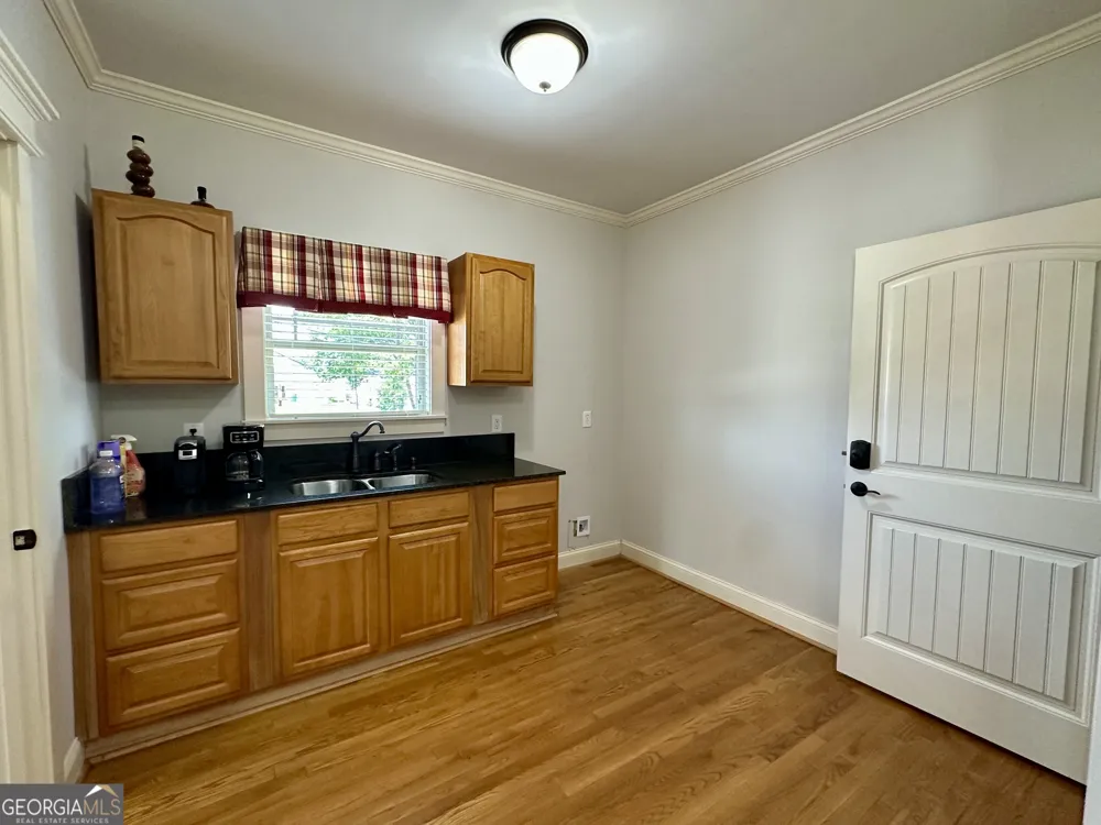 334 Glen Abby LN Pendergrass, GA 30567