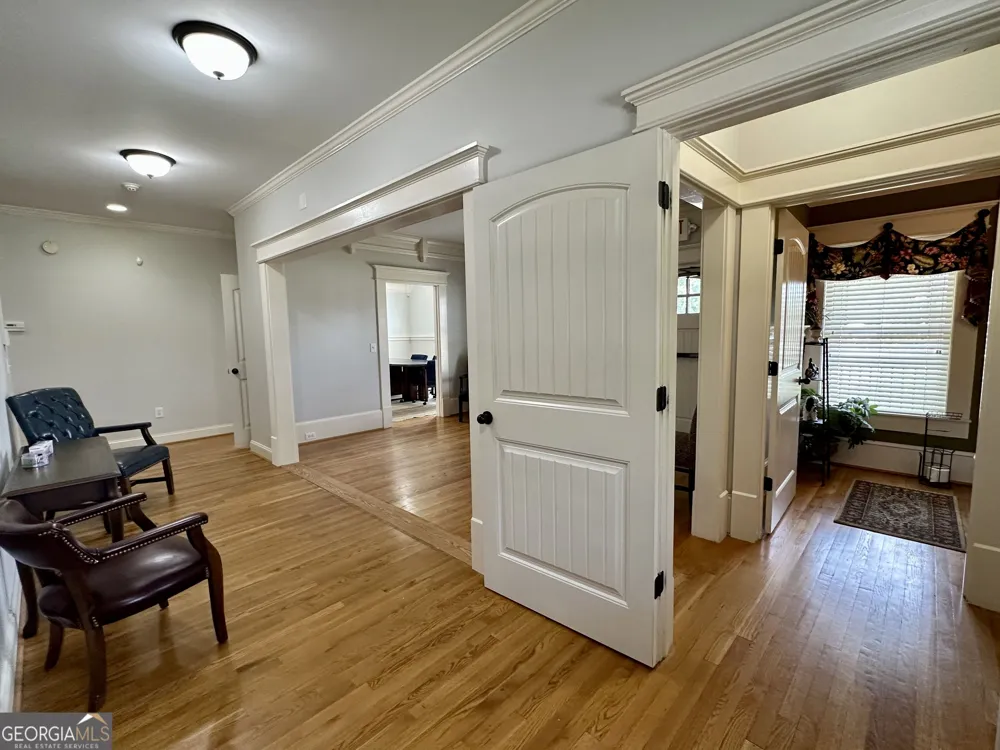 334 Glen Abby LN Pendergrass, GA 30567
