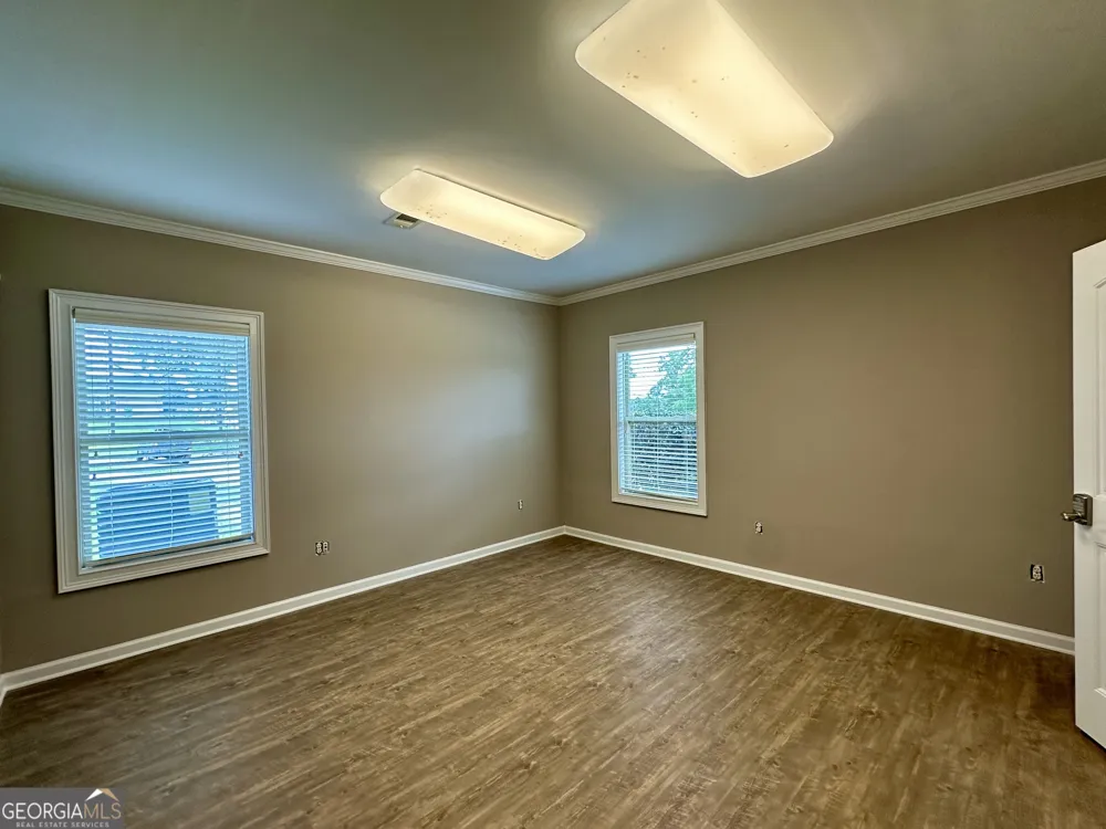 334 Glen Abby LN Pendergrass, GA 30567
