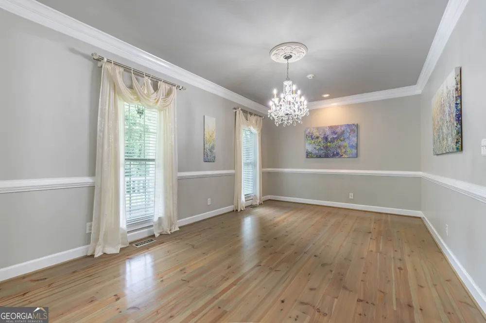 320 Alewine AVE Tallapoosa, GA 30176