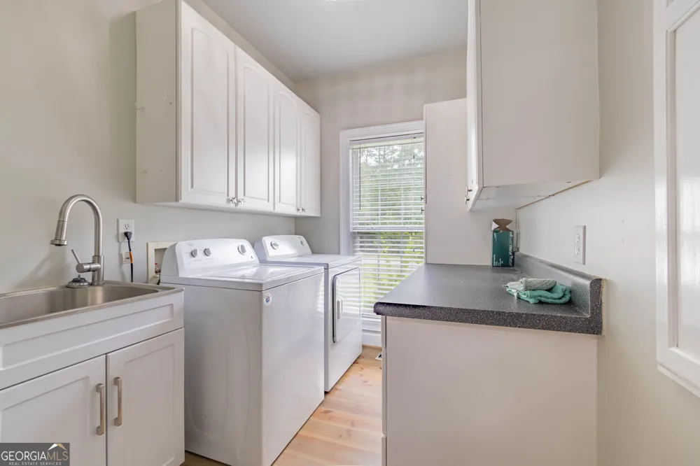 320 Alewine AVE Tallapoosa, GA 30176