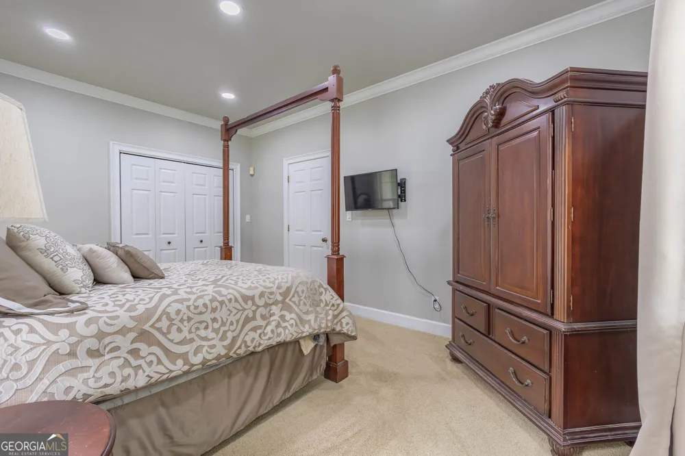 320 Alewine AVE Tallapoosa, GA 30176