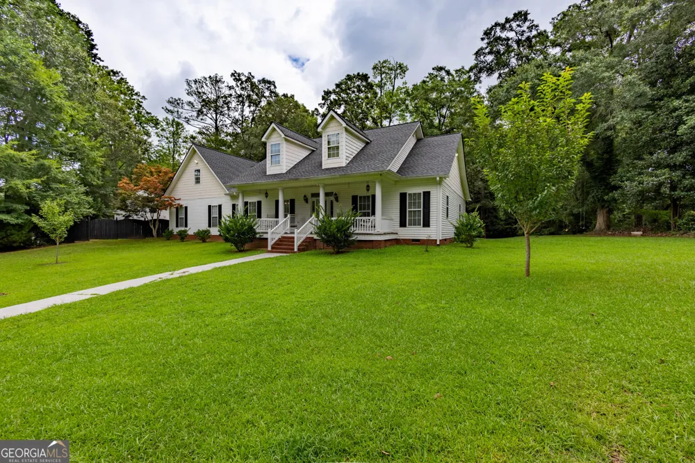 320 Alewine AVE Tallapoosa, GA 30176