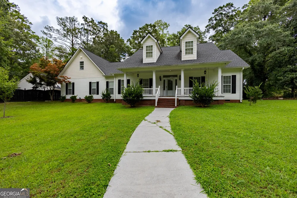 320 Alewine AVE Tallapoosa, GA 30176