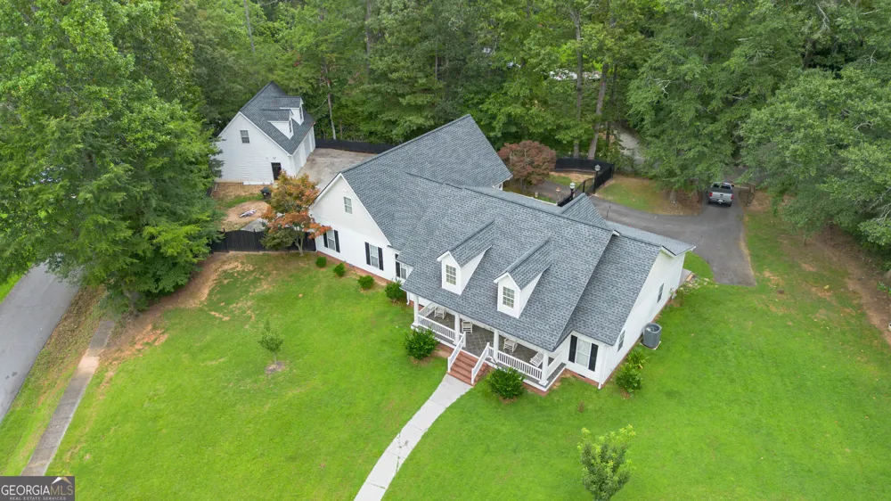 320 Alewine AVE Tallapoosa, GA 30176