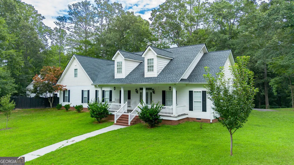 320 Alewine AVE Tallapoosa, GA 30176