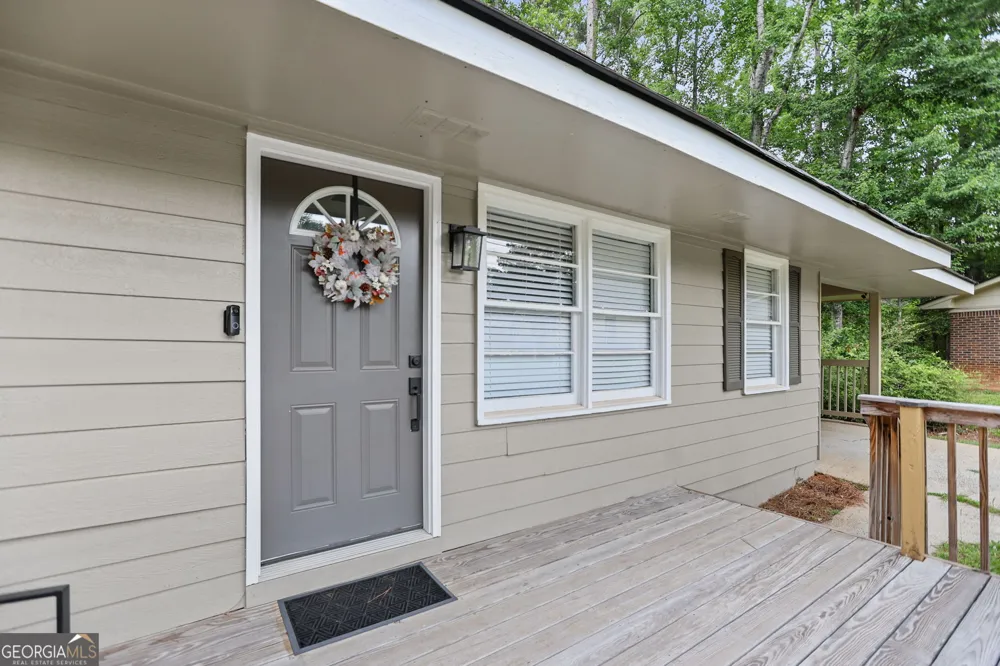 9 W Park CT Newnan, GA 30263