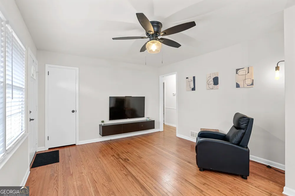 9 W Park CT Newnan, GA 30263