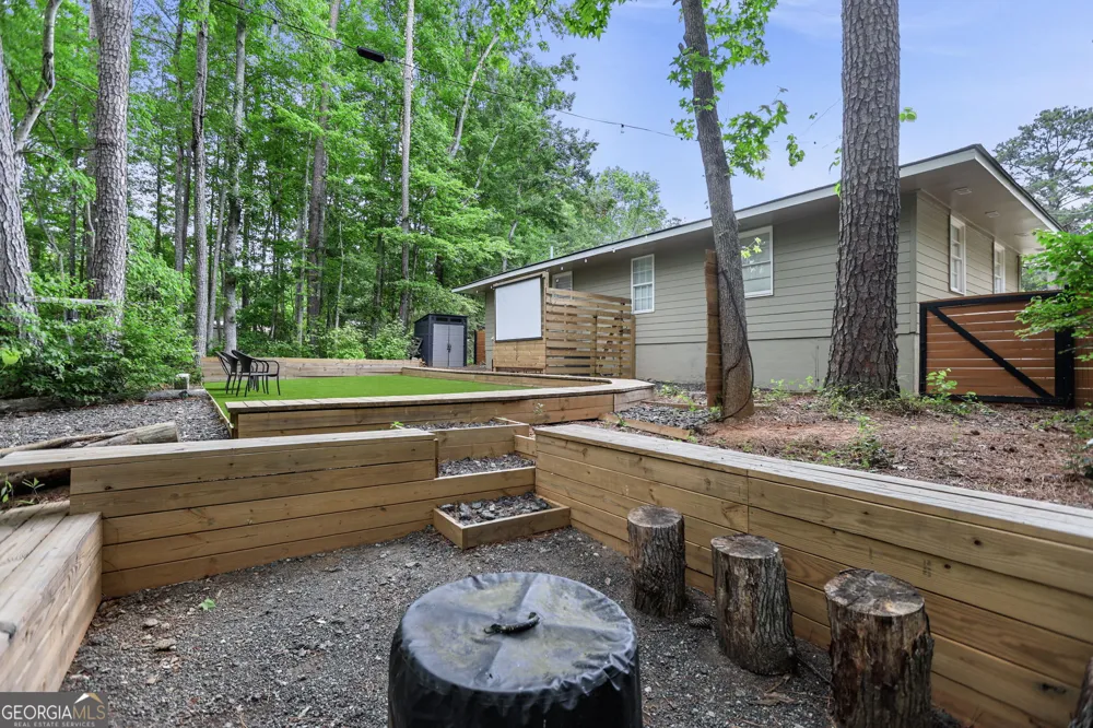 9 W Park CT Newnan, GA 30263