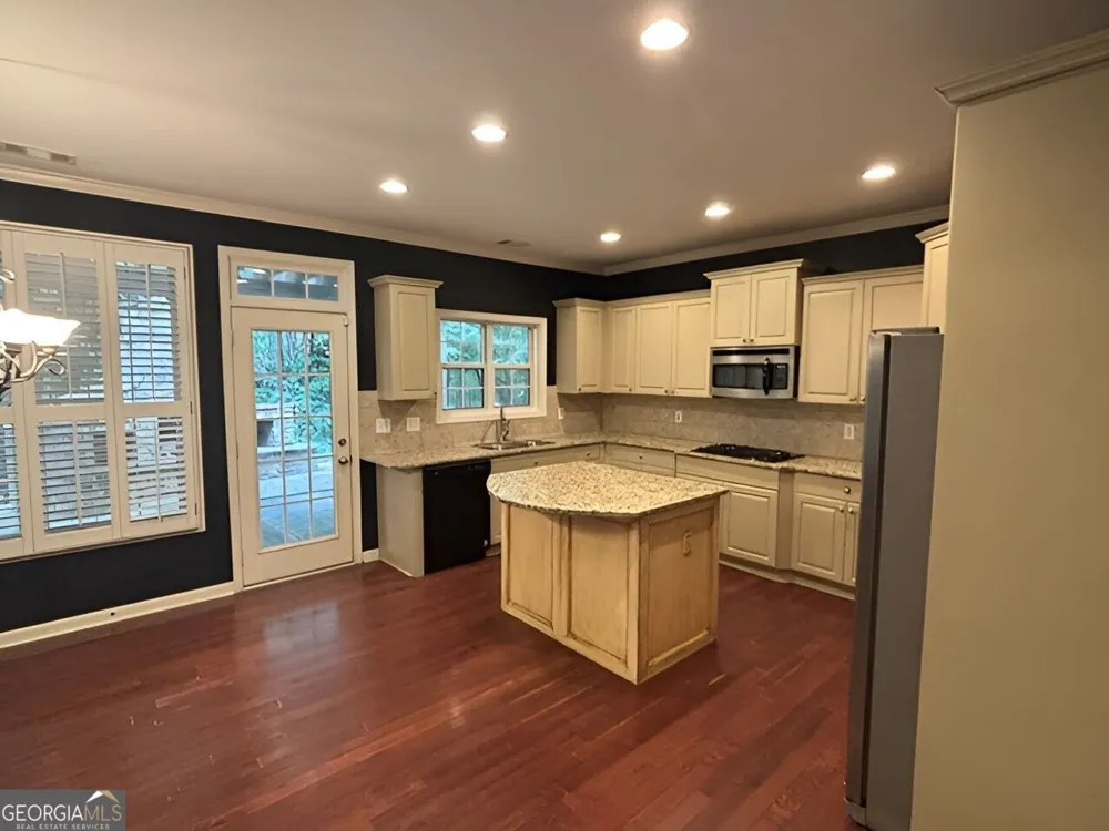 216 Daybreak Rush Canton, GA 30114