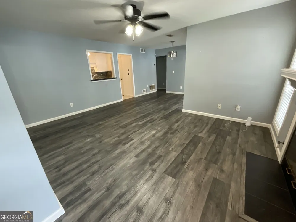 3969 Woodridge WAY Tucker, GA 30084