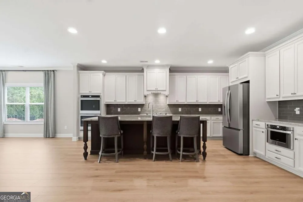 1790 Nestledown DR Cumming, GA 30040