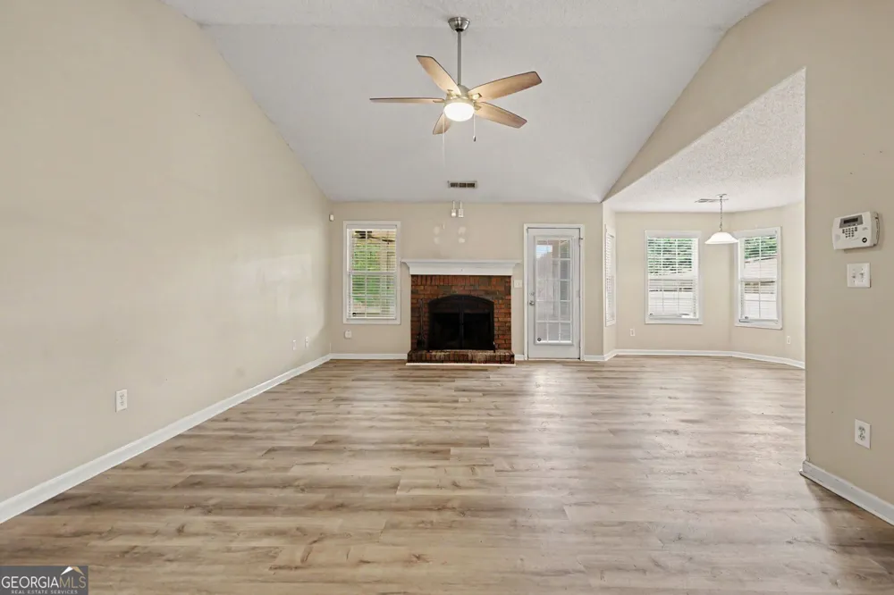410 Wilshire LN Bethlehem, GA 30620