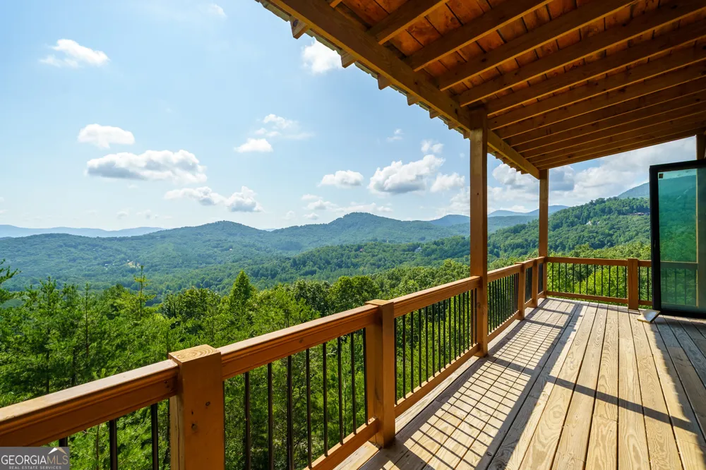 389 Fort Mountain RD Blairsville, GA 30512