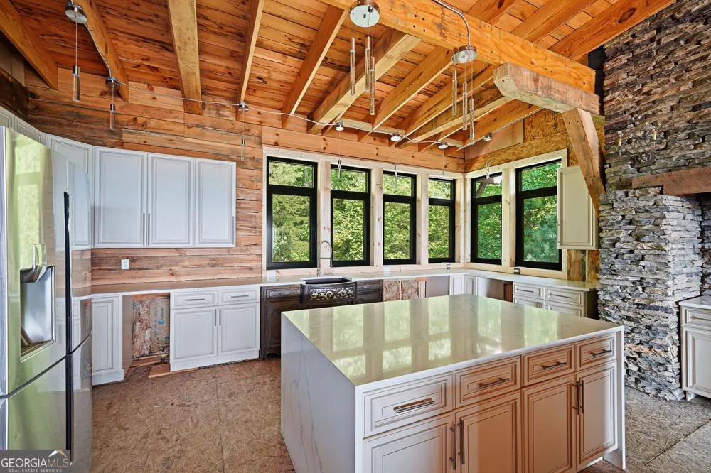 389 Fort Mountain RD Blairsville, GA 30512