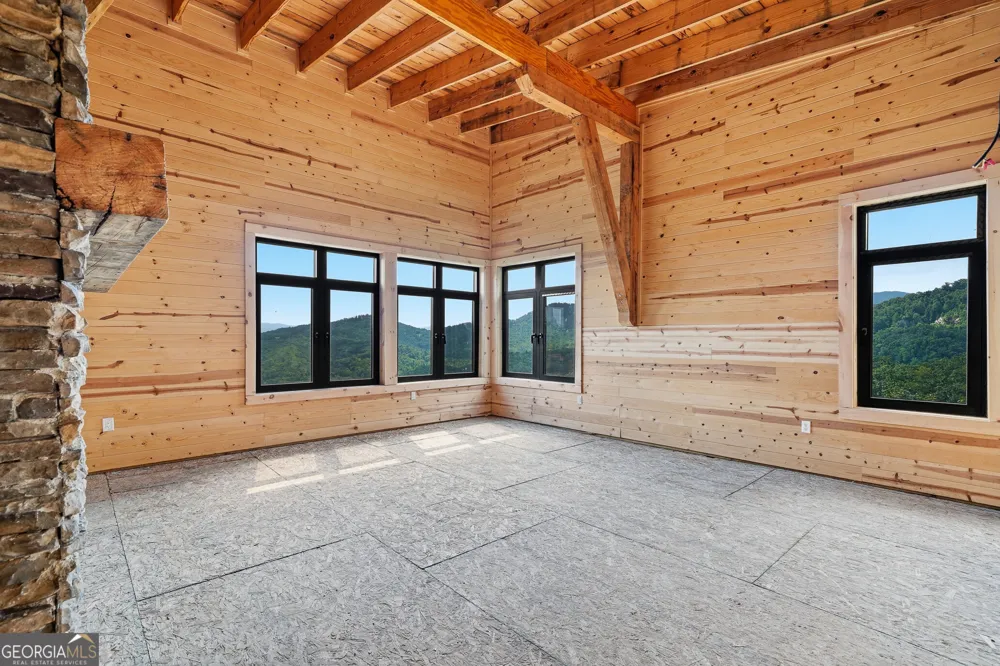 389 Fort Mountain RD Blairsville, GA 30512