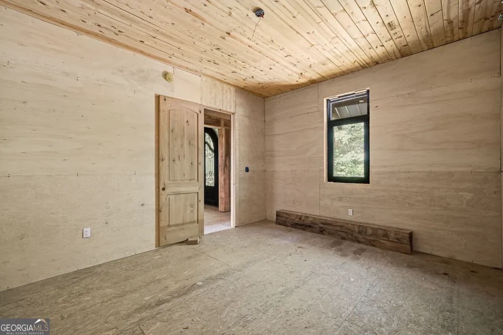 389 Fort Mountain RD Blairsville, GA 30512