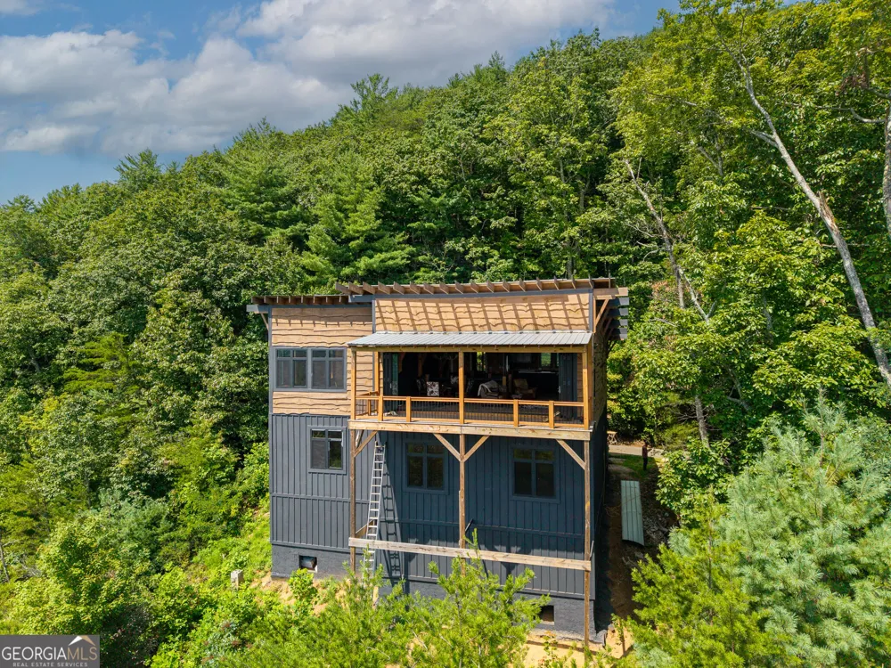 389 Fort Mountain RD Blairsville, GA 30512