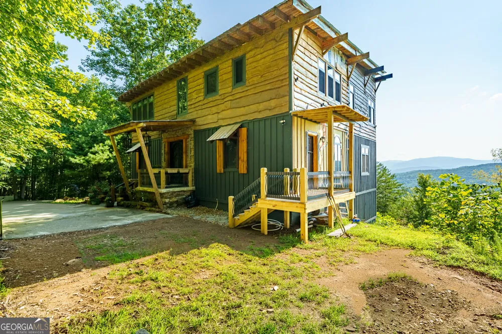 389 Fort Mountain RD Blairsville, GA 30512