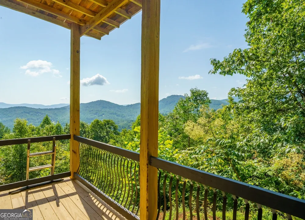 389 Fort Mountain RD Blairsville, GA 30512