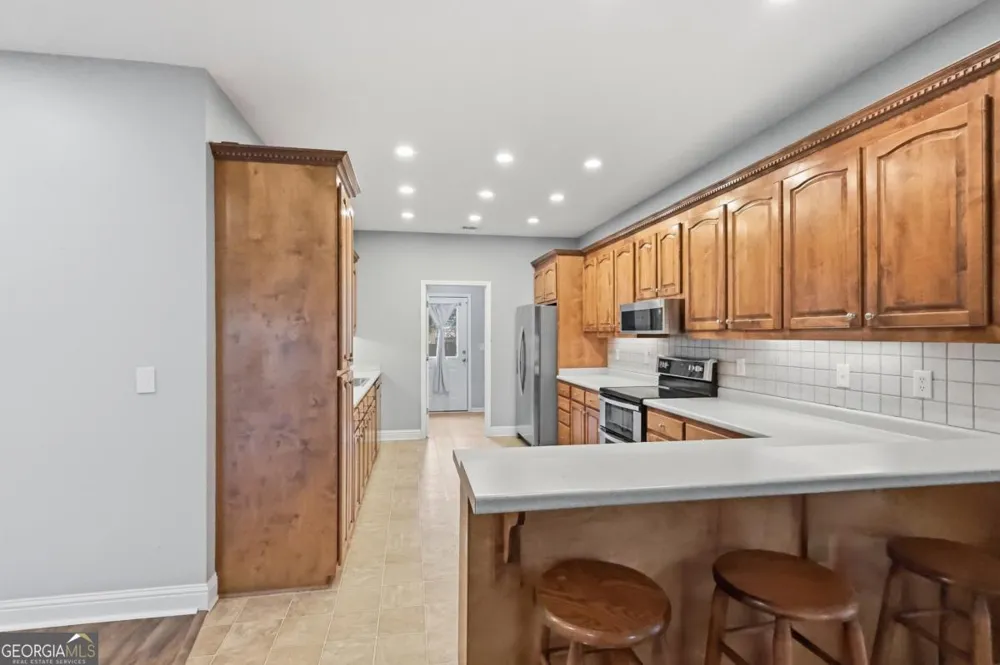 132 Hidden Creek CIR Lizella, GA 31052