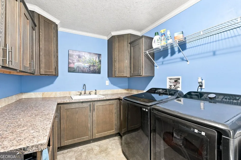 85 Womack AVE Dallas, GA 30157